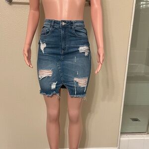 Black Label Distressed Denim Pencil Skirt. Size S. Excellent Stretch.